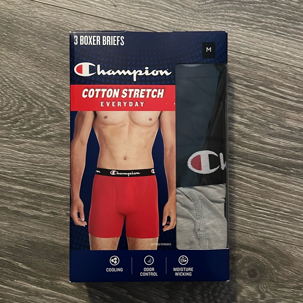 3 pack Mens boxer briefs. Brand new